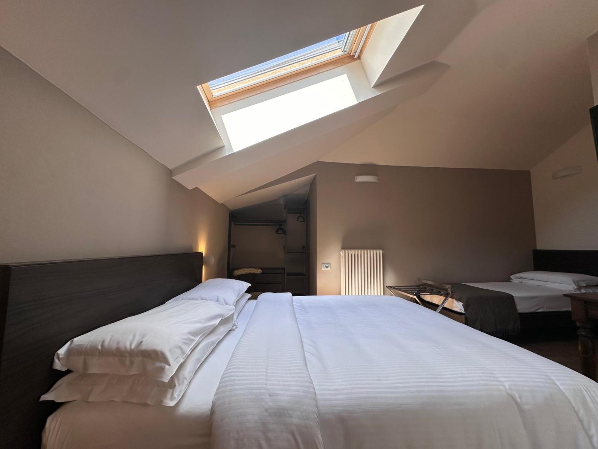 Triple Room with Balcony