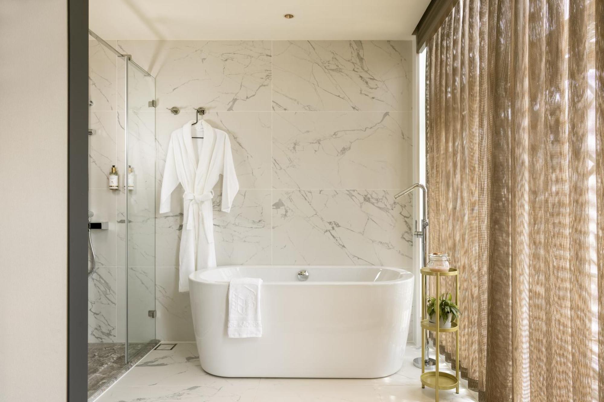 Premier Twin Room