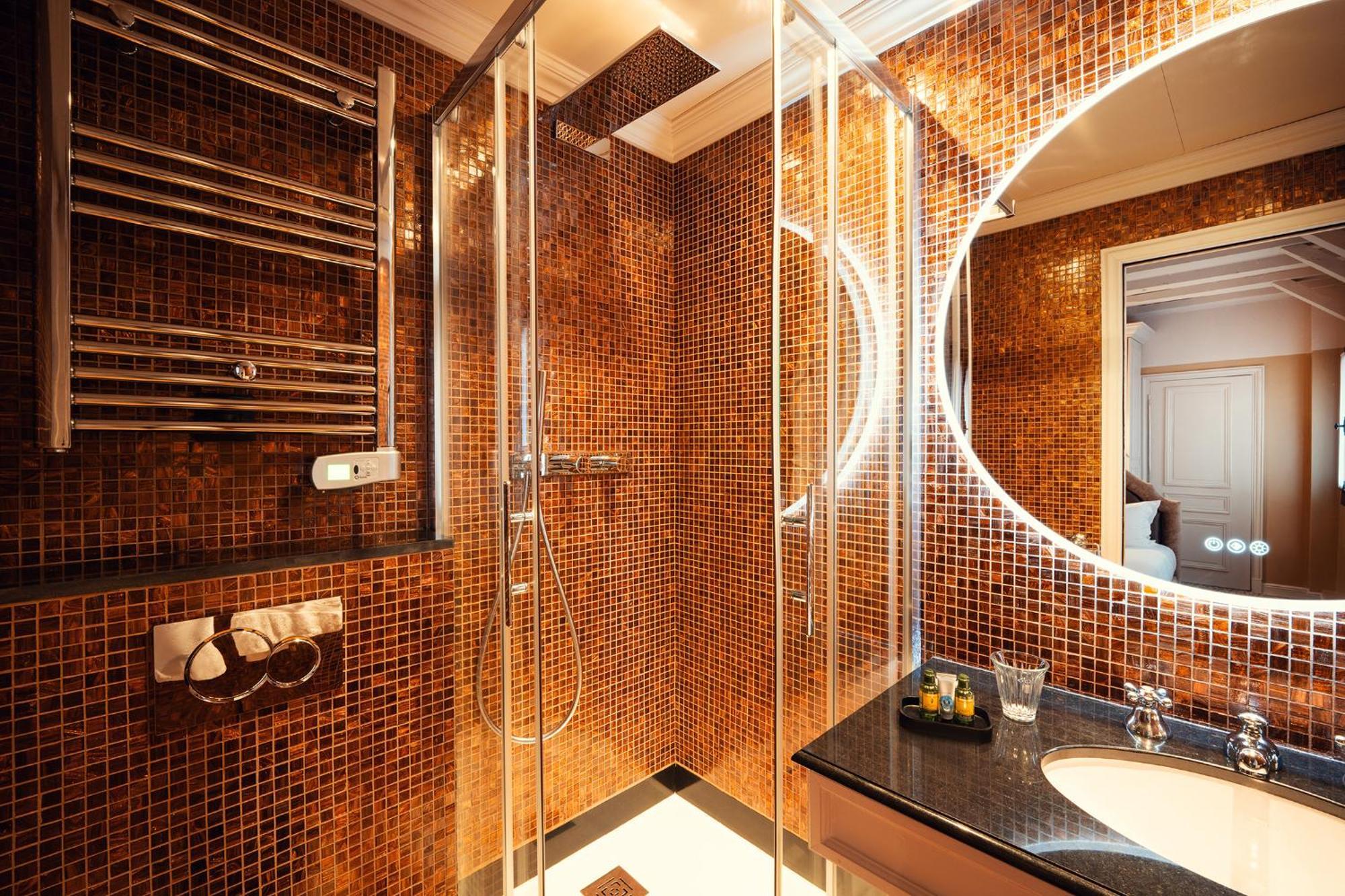 "Business" Single Room,1628646251:JPEG