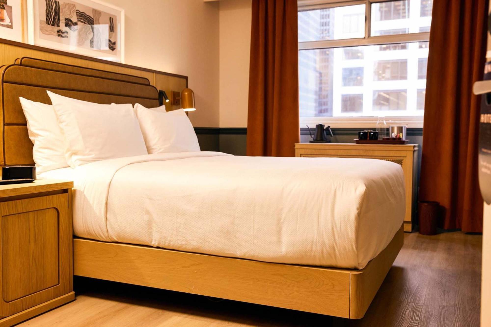 Quarto com Cama Queen-size