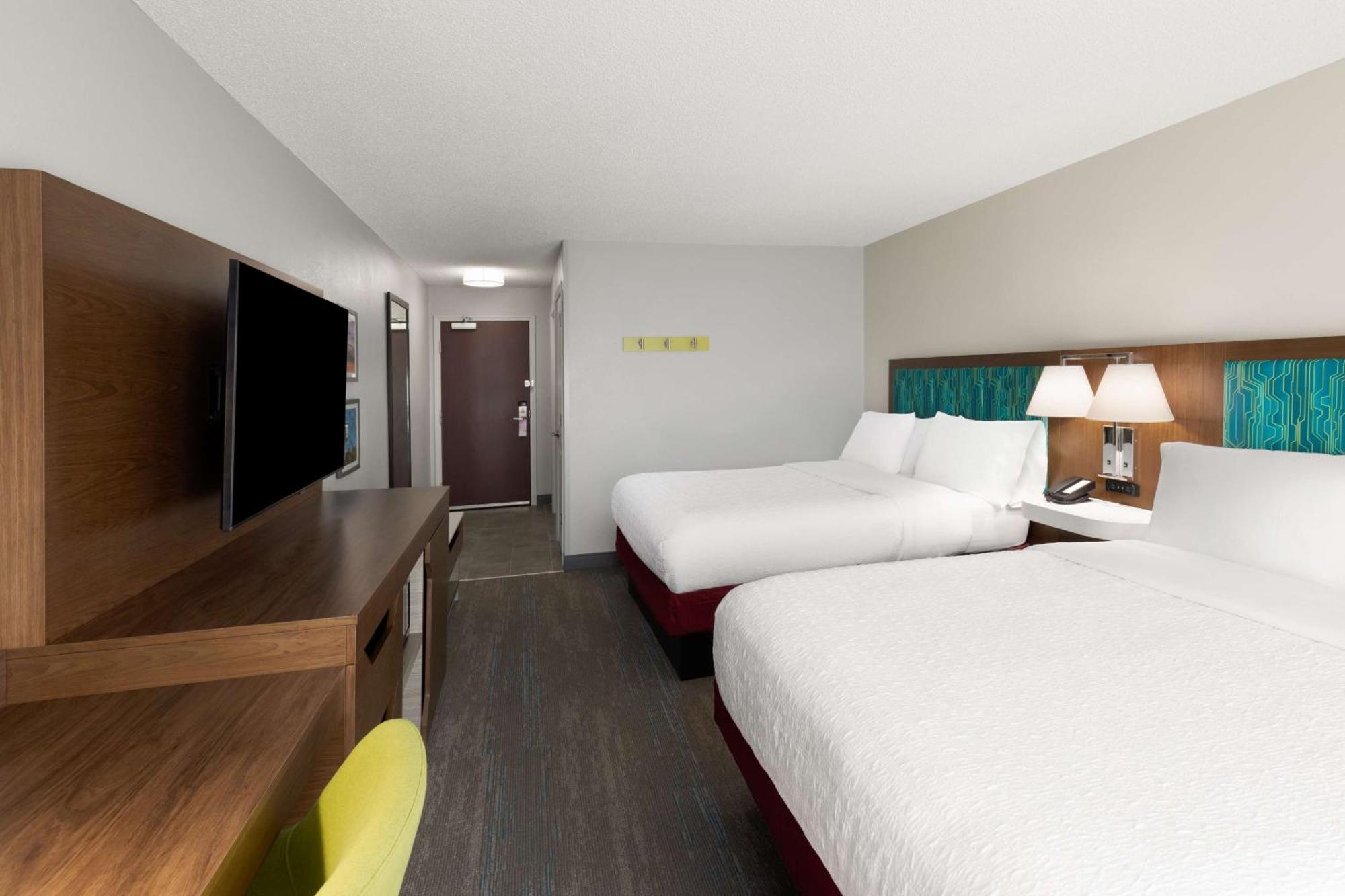 Room with Two Queen Beds - Non-Smoking