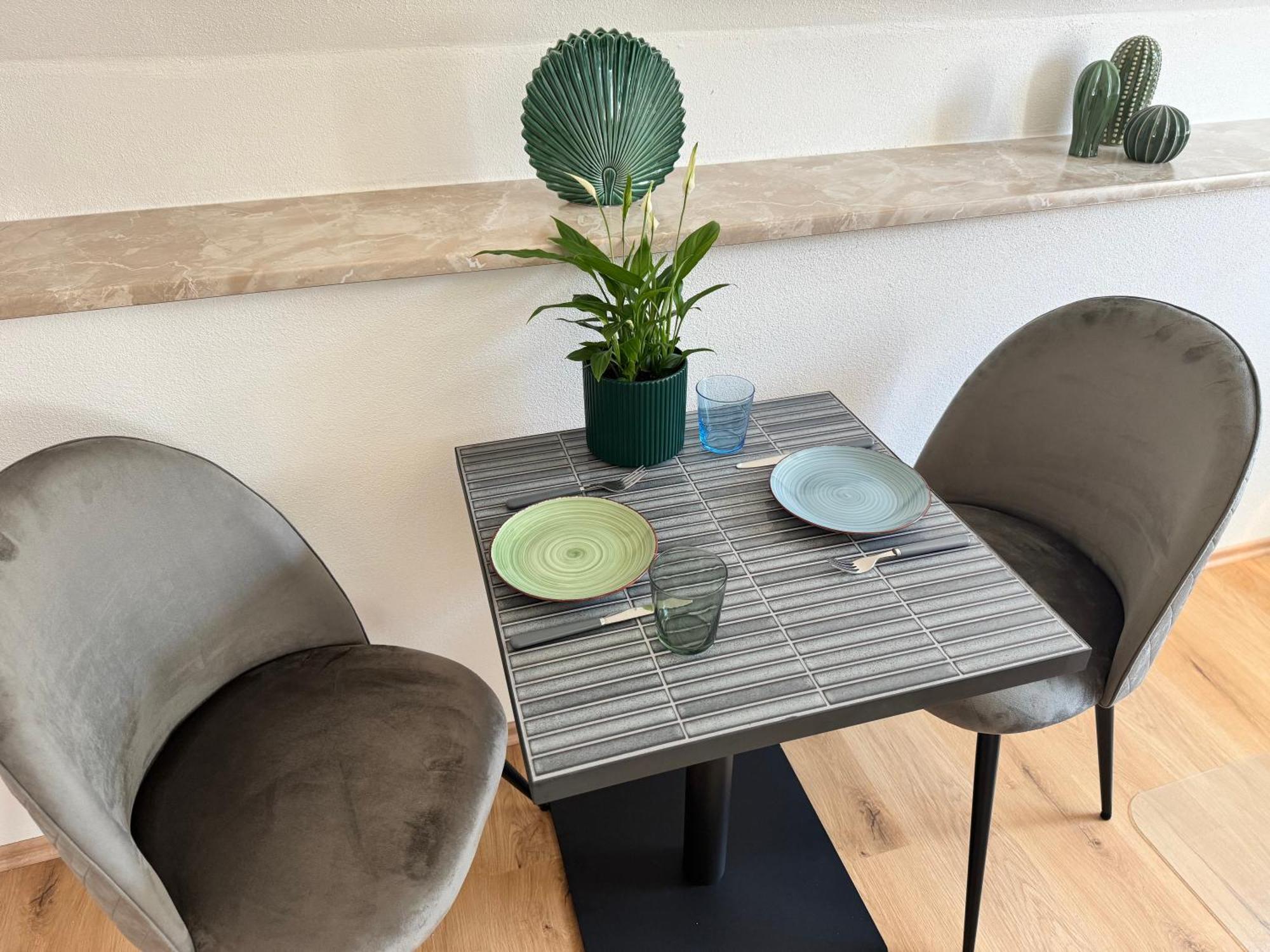 Junior Suite,1668055897:JPEG