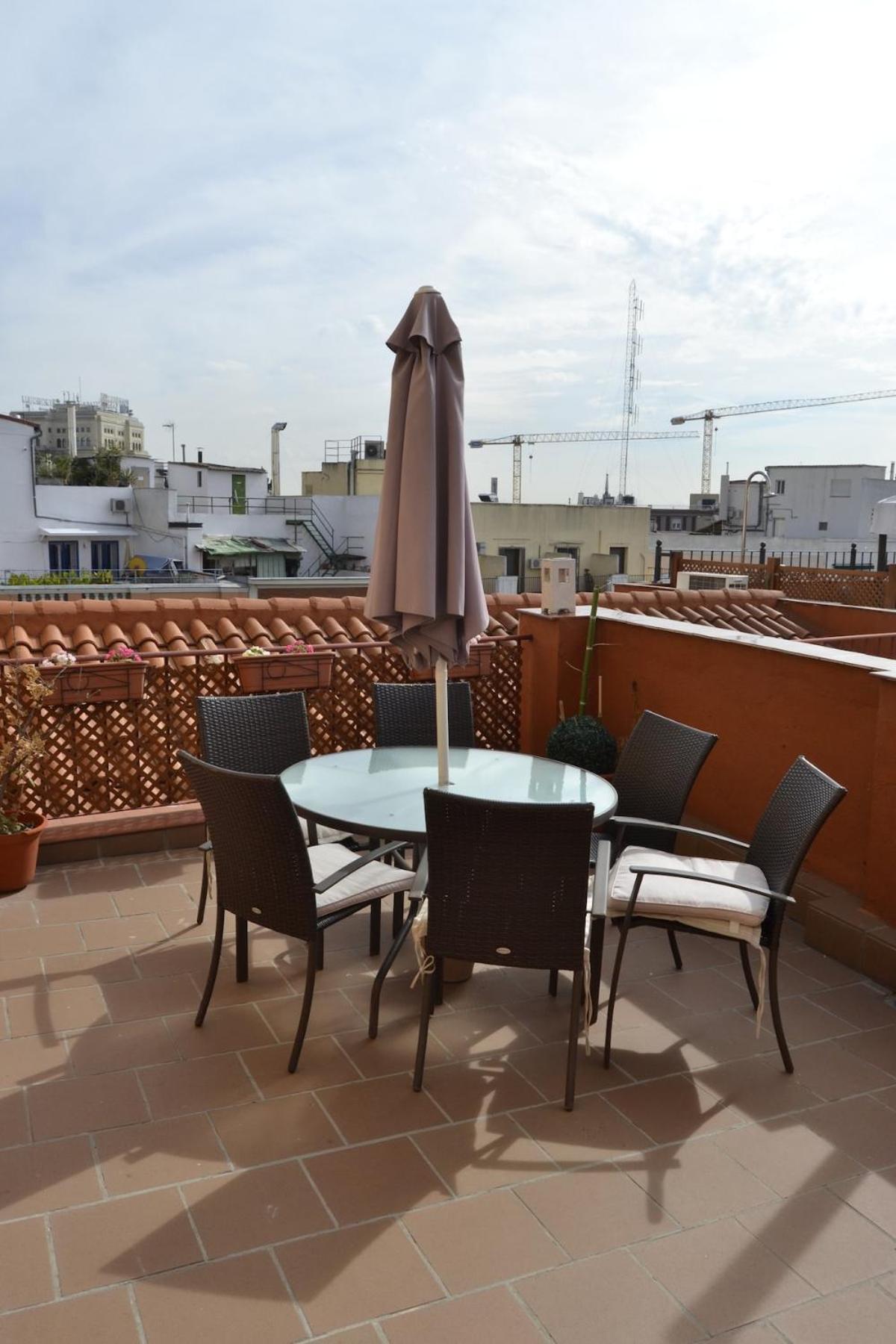One-Bedroom Apartment Penthouse,1693284435:JPEG