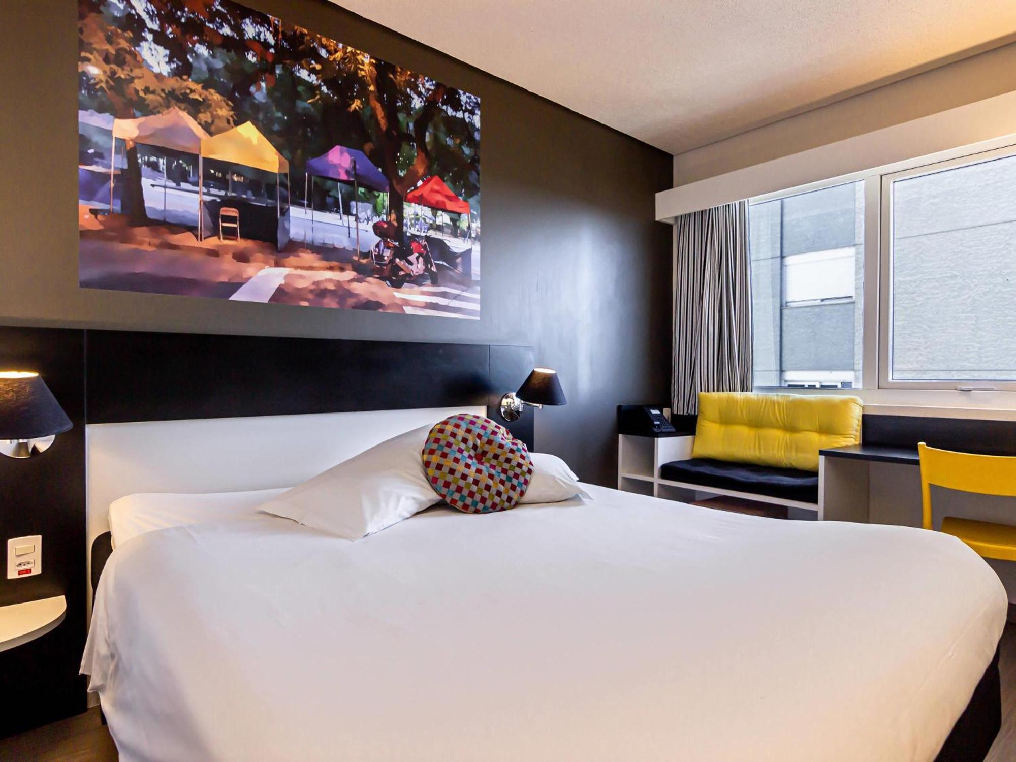 Junior Suite with One Double Bed and Twin Beds