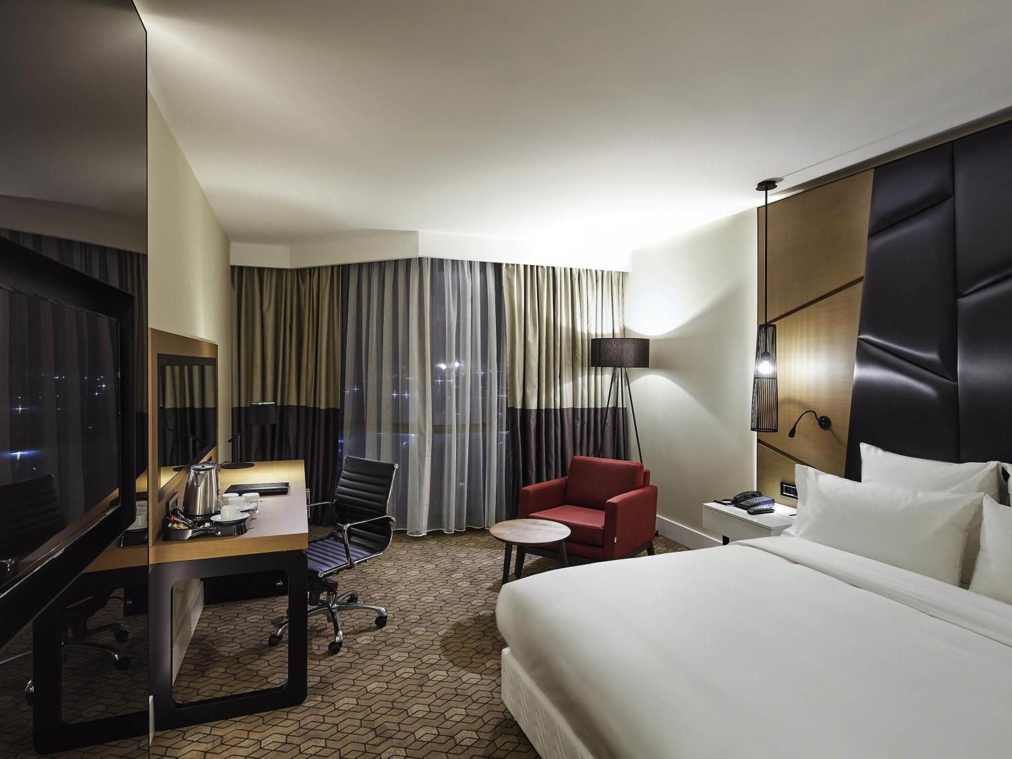 Quarto Superior com Cama King-size - Vista Cidade