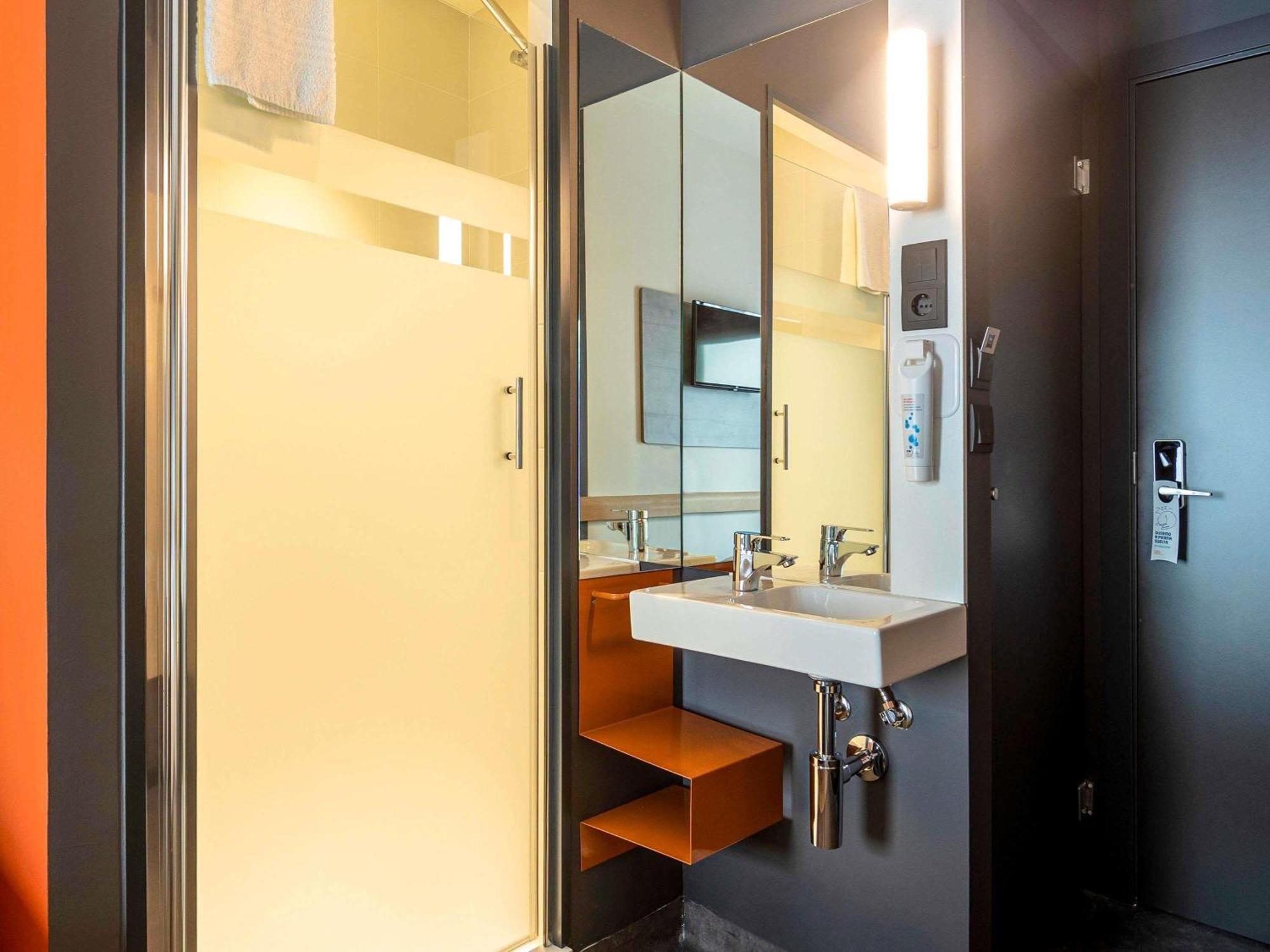 Quarto Individual