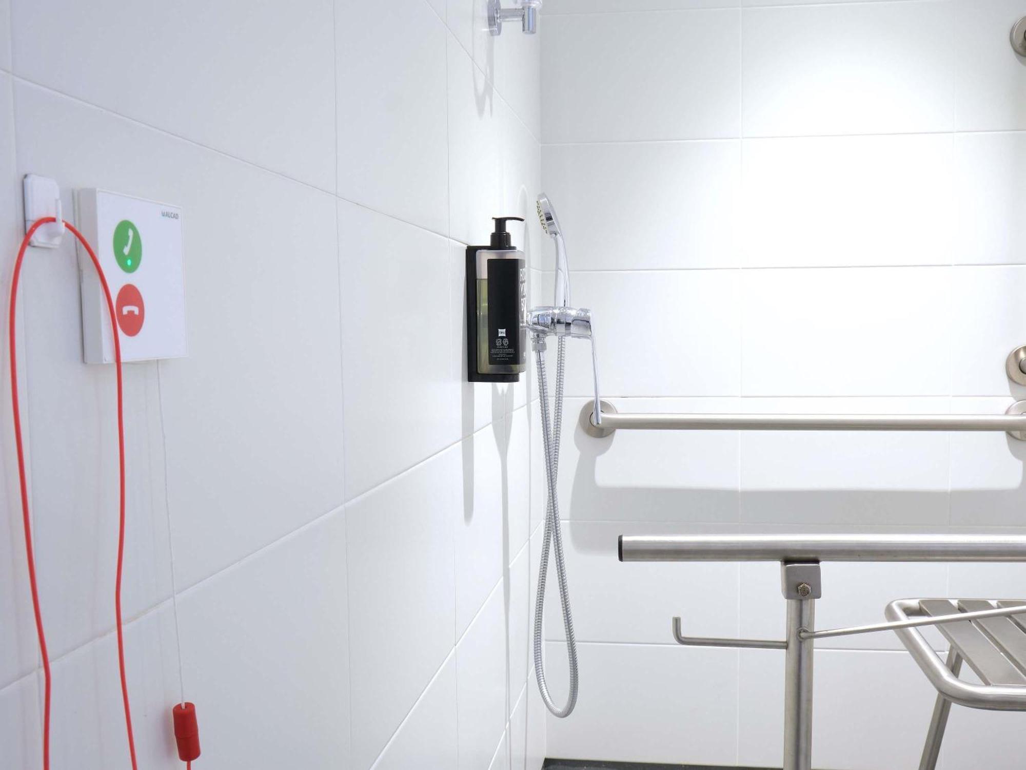 Quarto Twin - Acessível a Pessoas com Mobilidade Condicionada