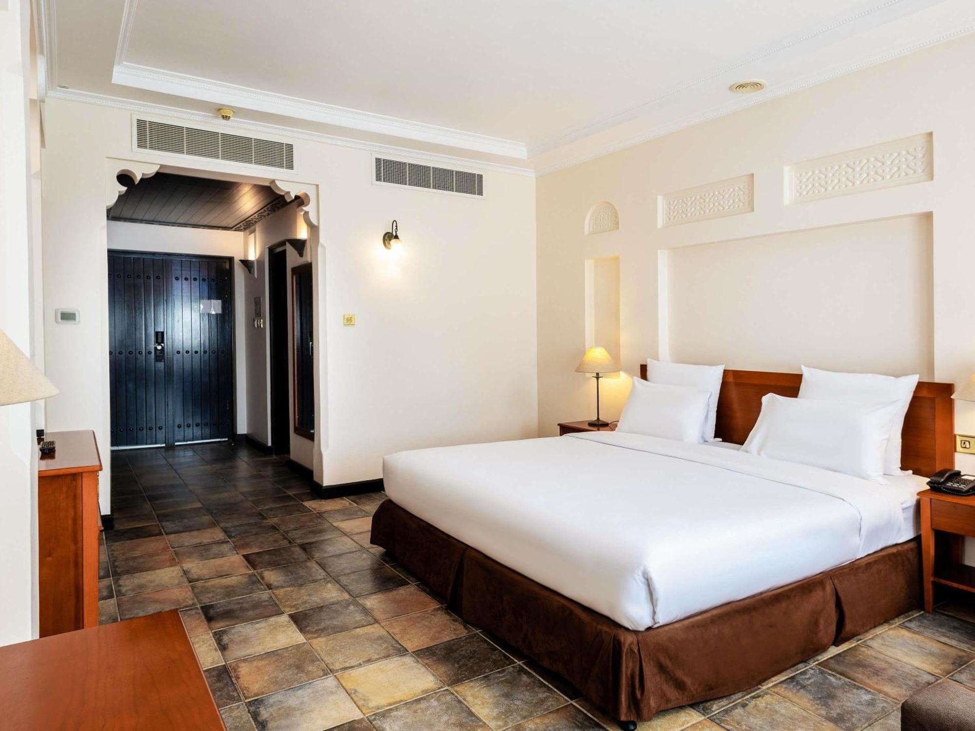 Standard Double Room - Guaranteed 3pm Late Check Out (applicable only on weekdays and not applicable from May 27th-31st) and 20% Discount on F&B