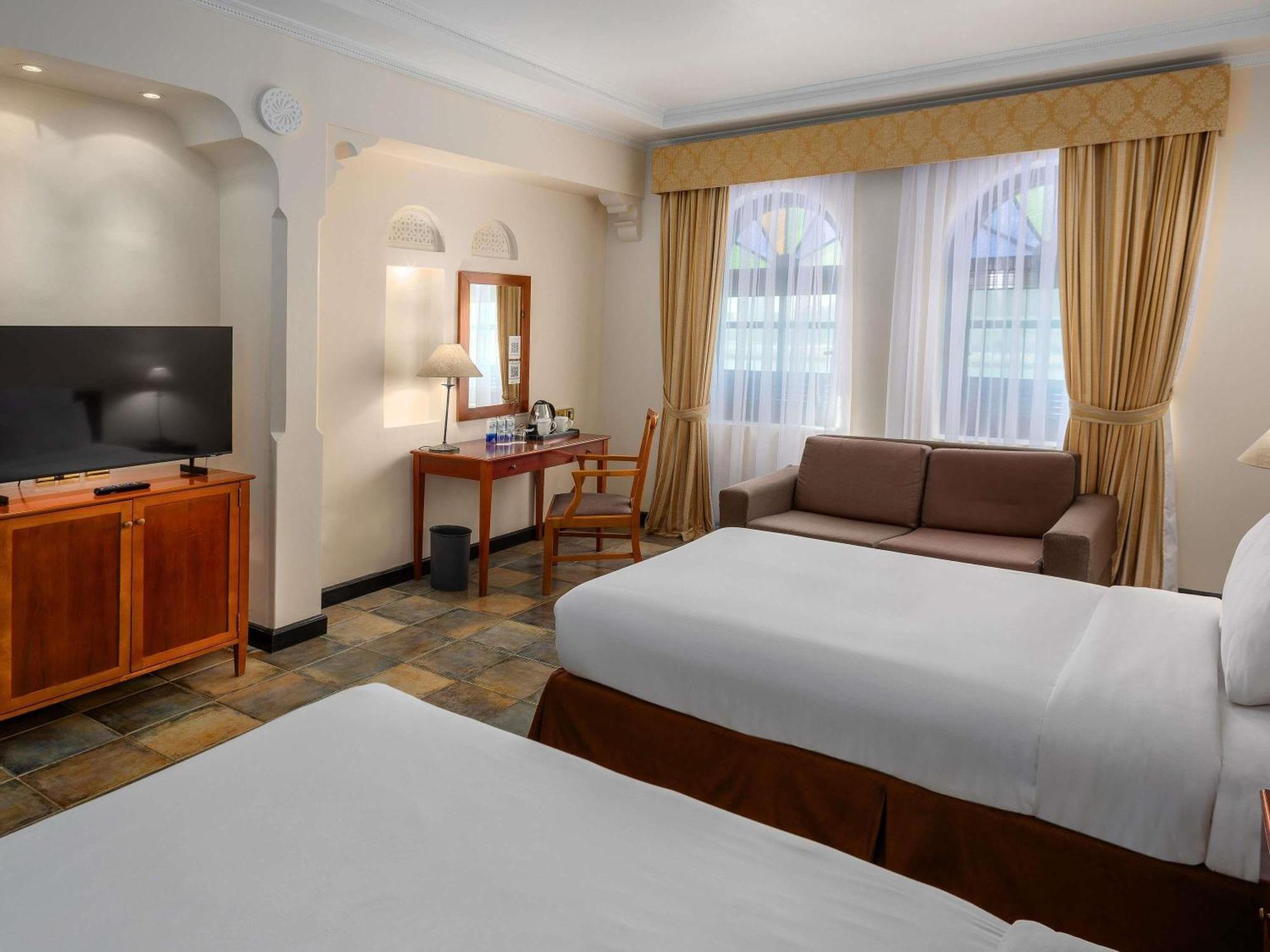 Standard Twin Room - Guaranteed 3pm Late Check Out (applicable only on weekdays and not applicable from May 27th-31st) and 20% Discount on F&B