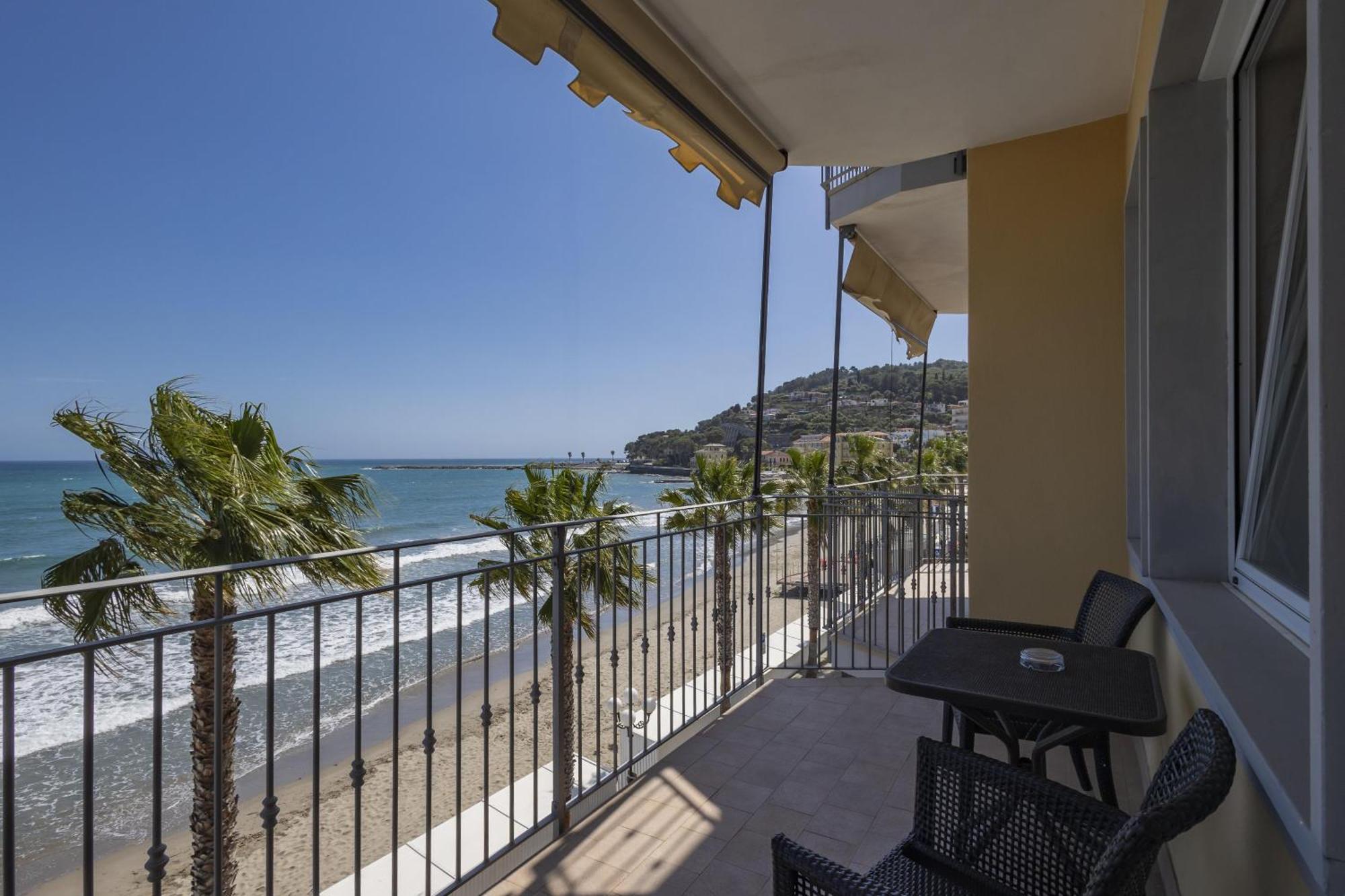 Double Room with Sea View