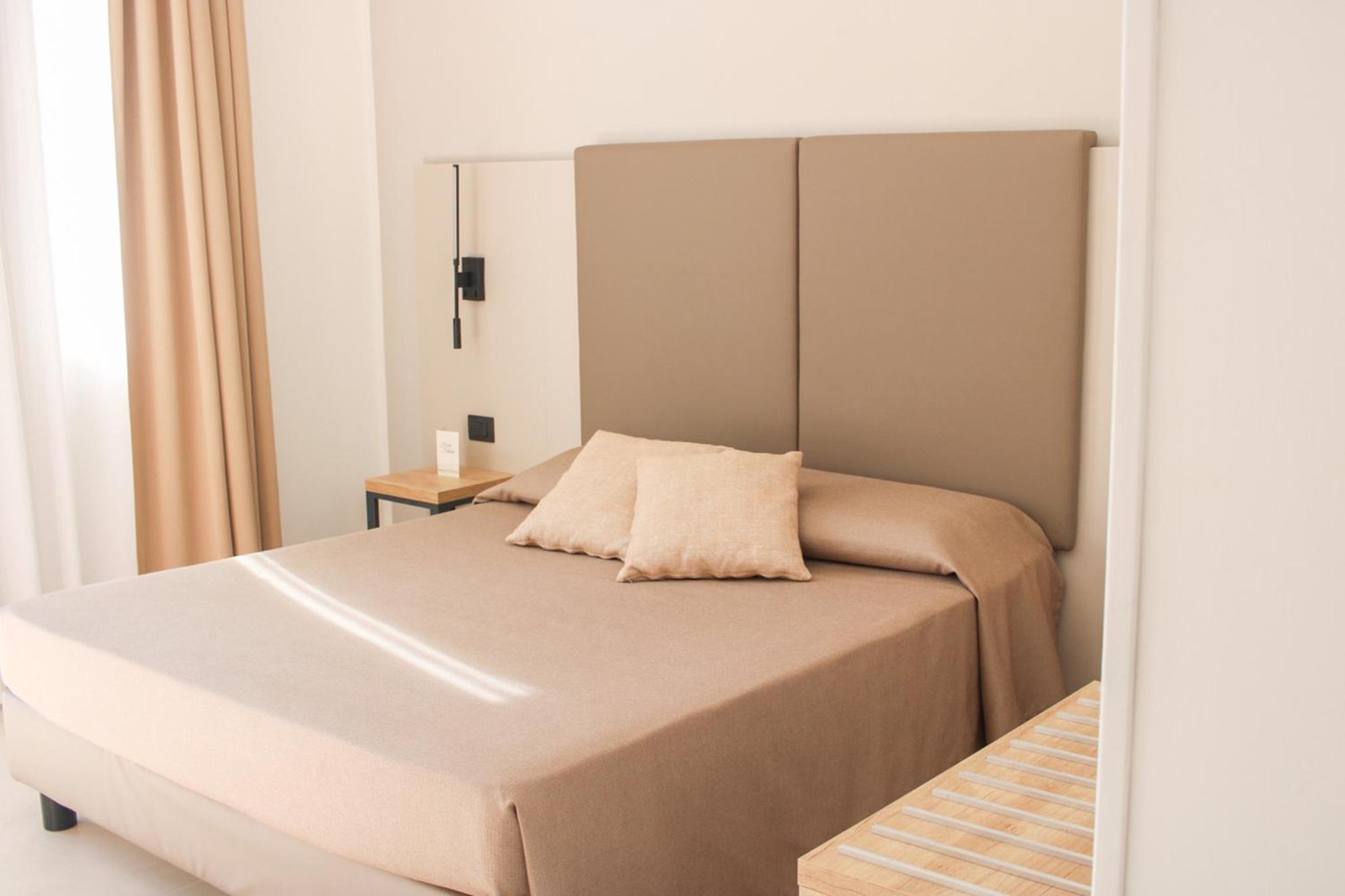 Vierbettzimmer mit Balkon