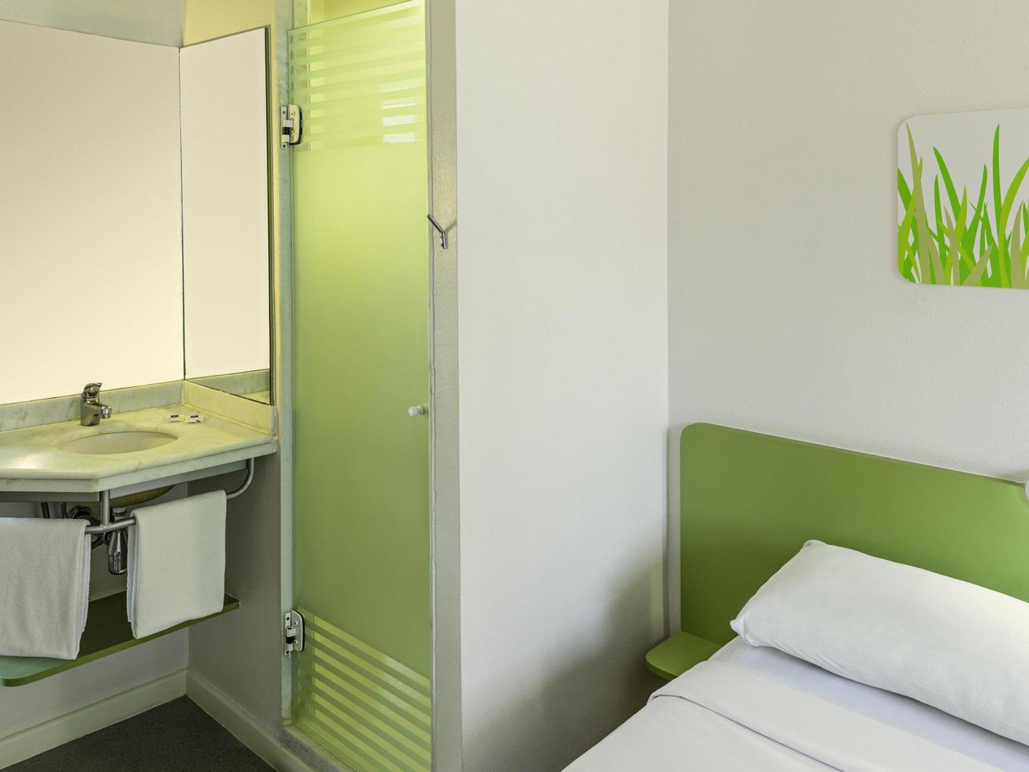 Standard Room with Double Bed