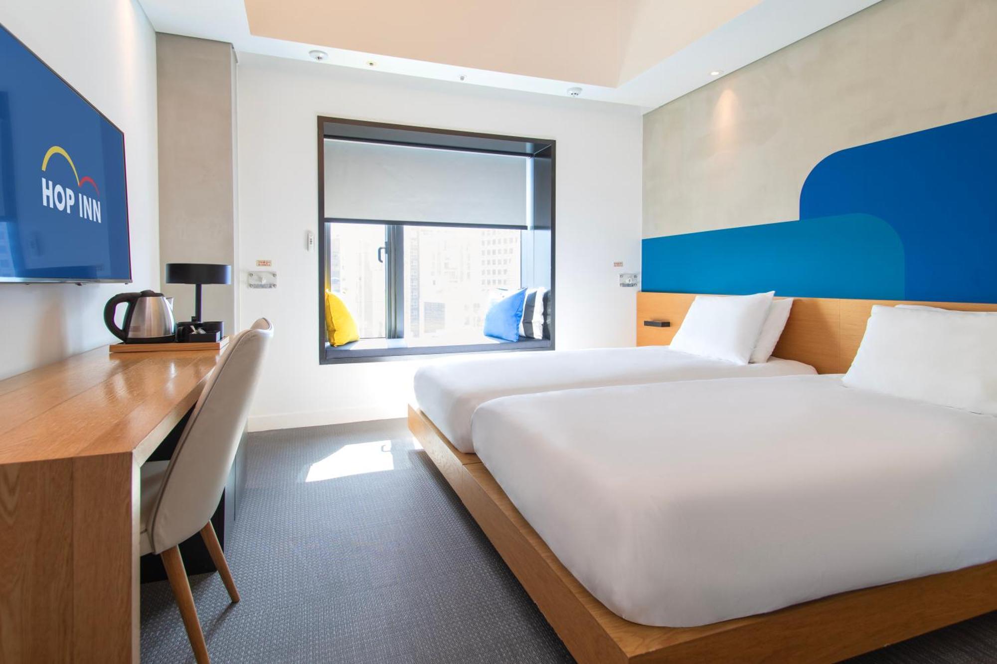 Deluxe Twin Room,1765377328:JPEG