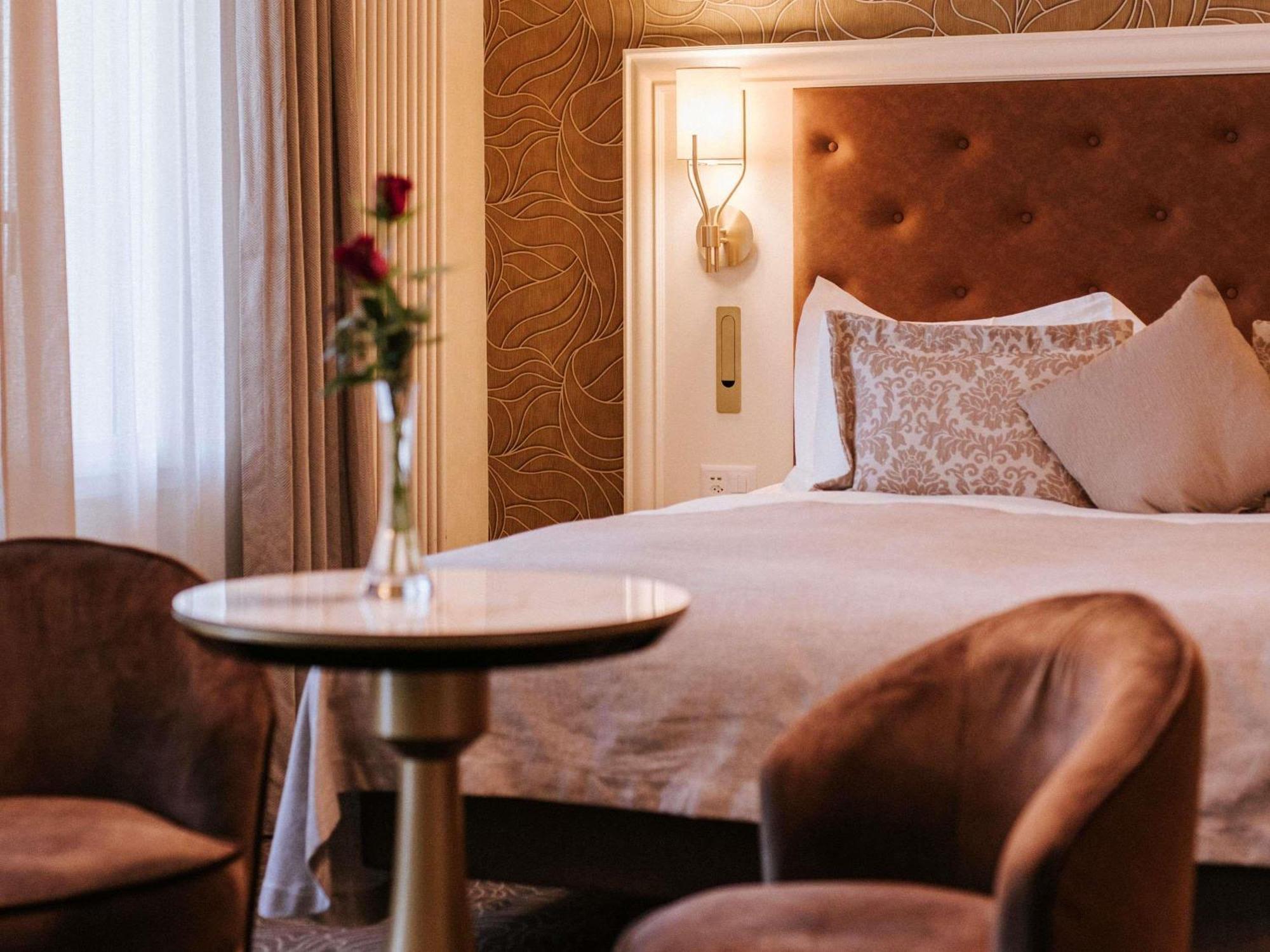 Royal Superior Room