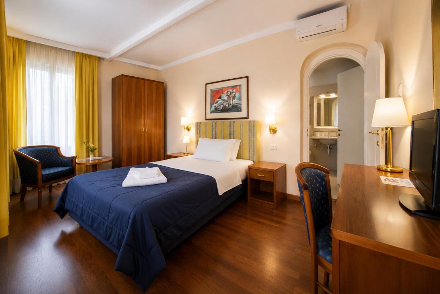 Economy Double Room