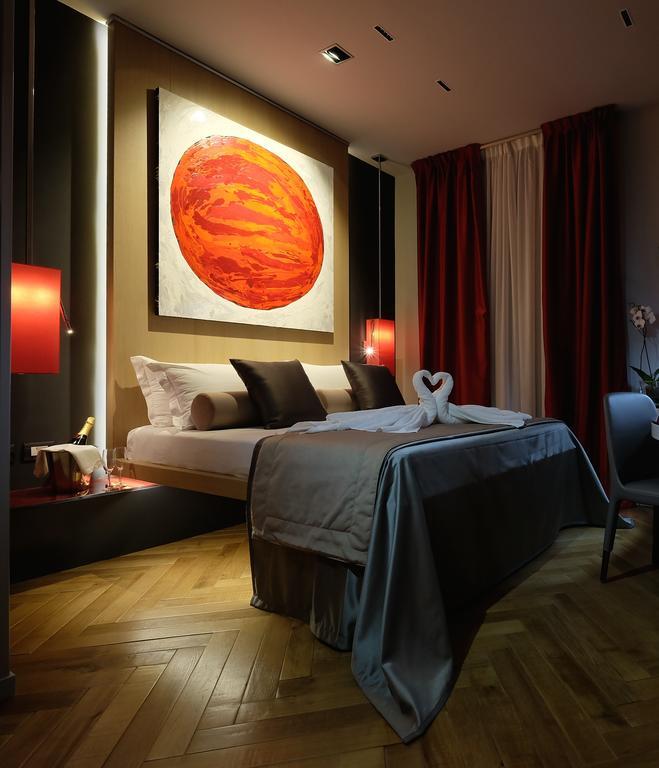 Standard Double Room,182668518:JPEG