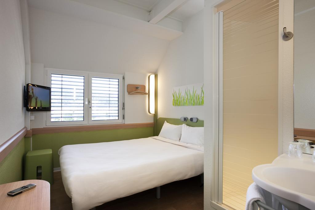 Standard Double Room - Disability Access