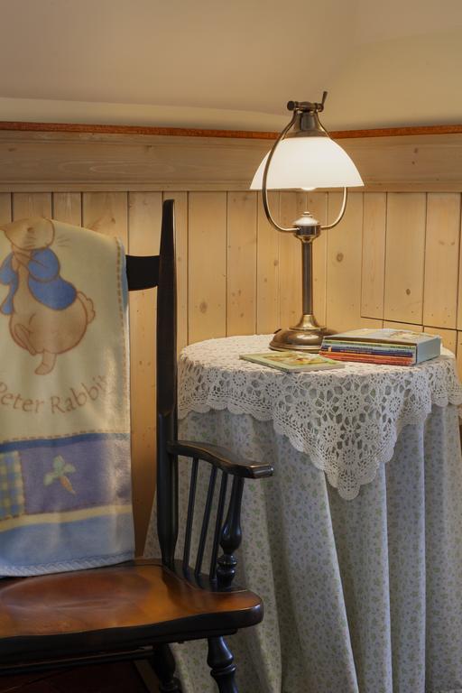 Captain William Weeks Room