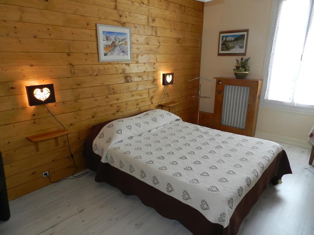 Chambre Double avec Douche