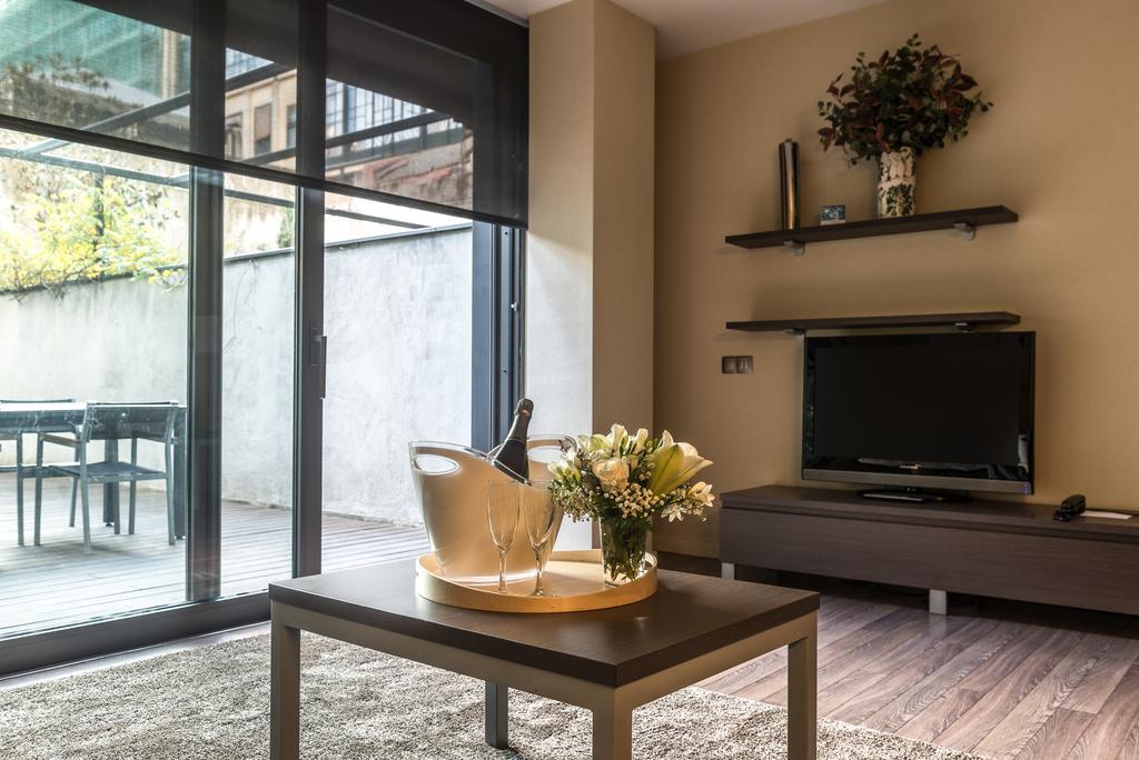 Apartamento de 3 Quartos com Terraço Privativo