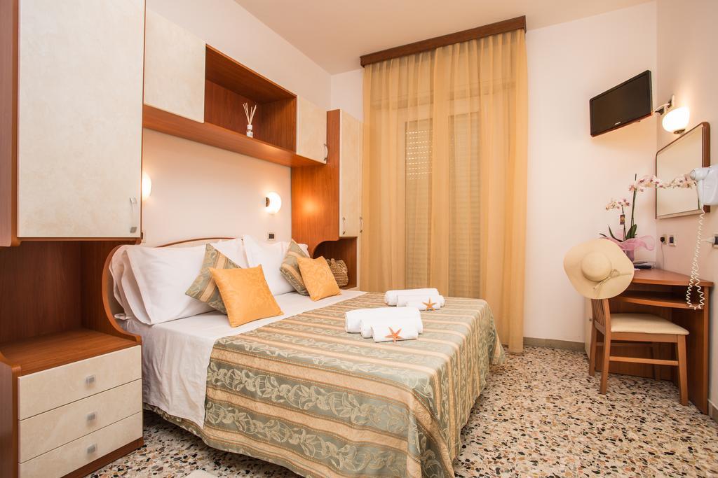 Double or Twin Room with Balcony