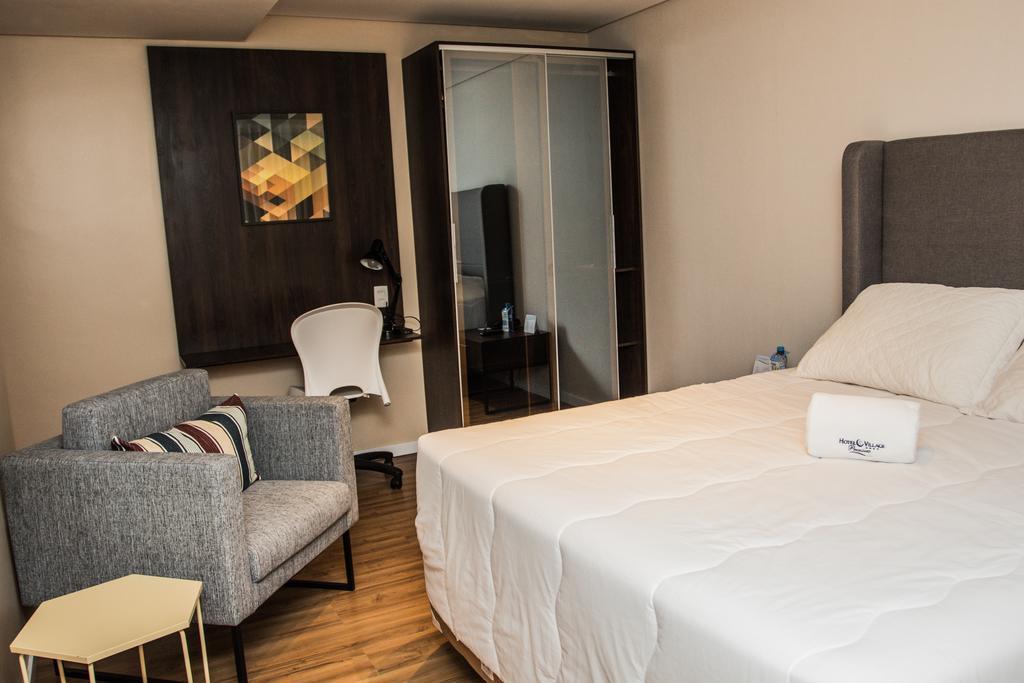 Standard Double Room,400373889:JPEG
