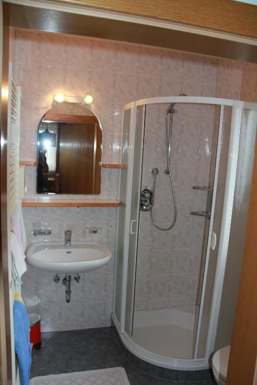 Standard Doppelzimmer mit Balkon