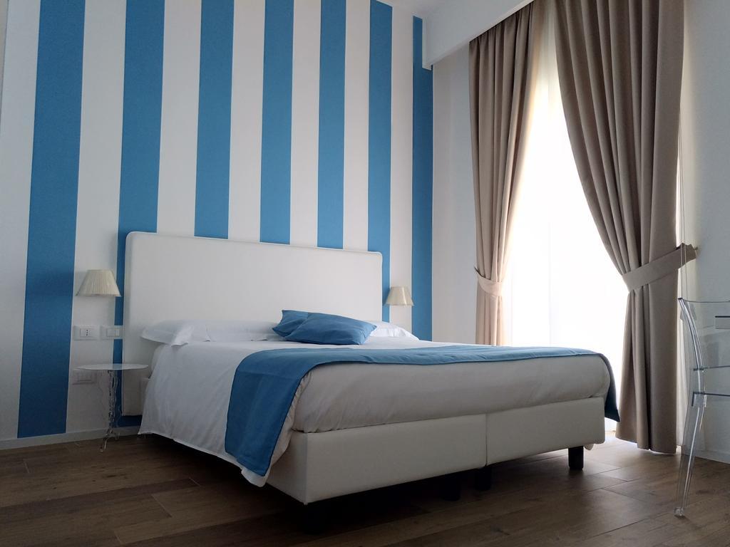 Superior Double or Twin Room,641968836:JPEG