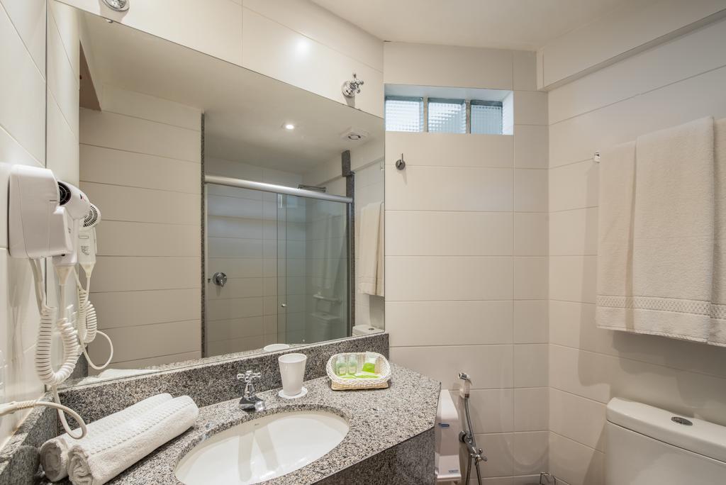 Quarto Duplo Standard
