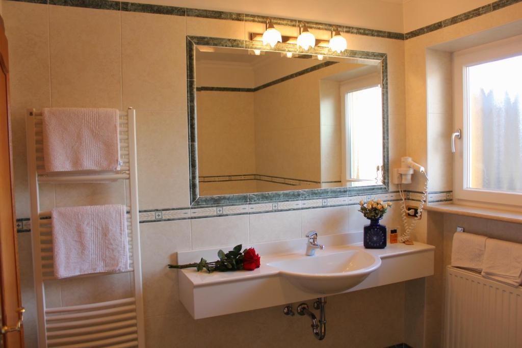 Junior Suite,279112853:JPEG