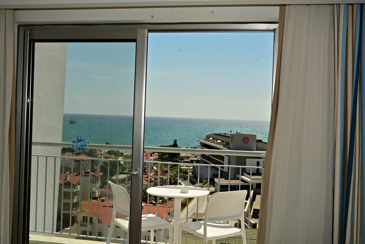 Double Room with Balcony and Sea View,1278370840:JPEG
