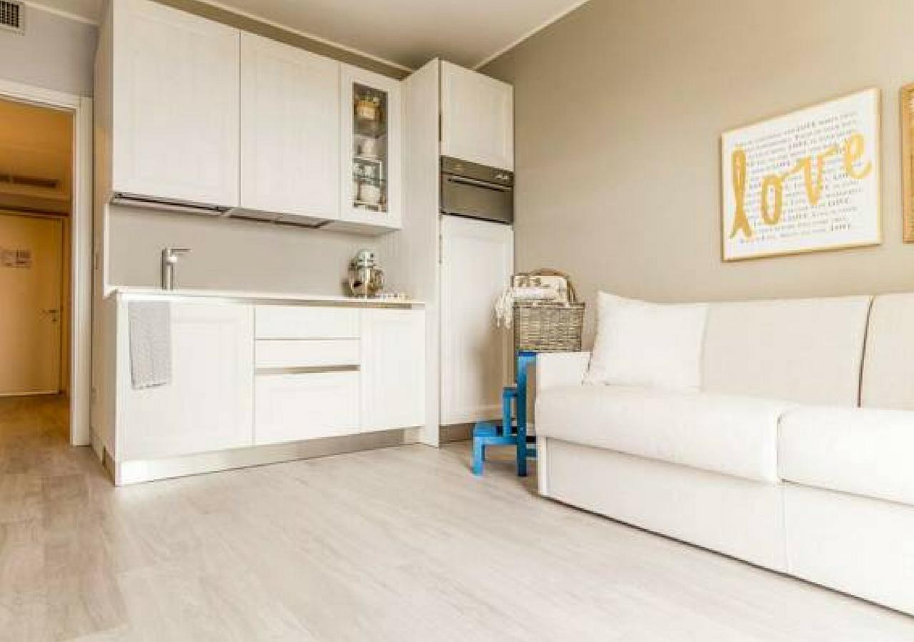 Deluxe Two-Bedroom Apartment
