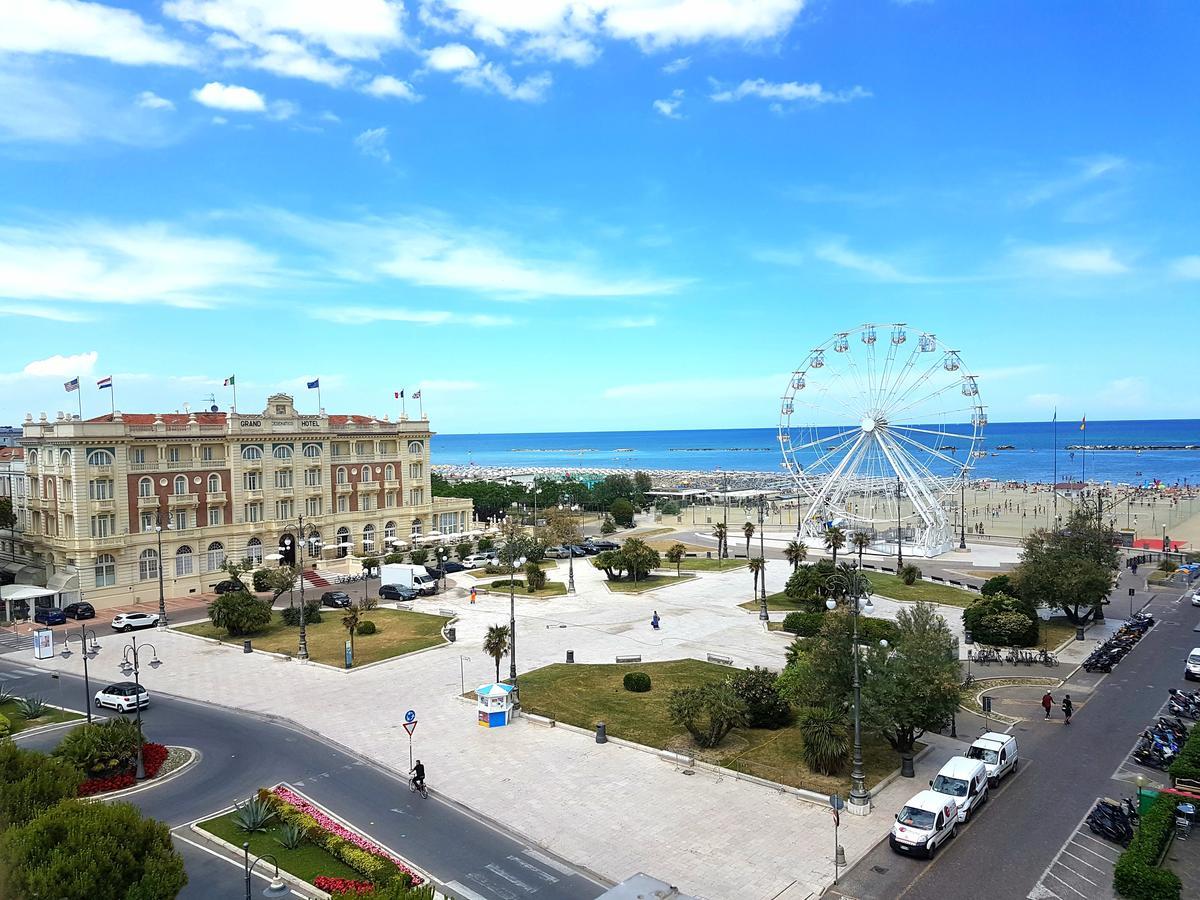 One-Bedroom Apartment with Sea View,635613699:JPEG