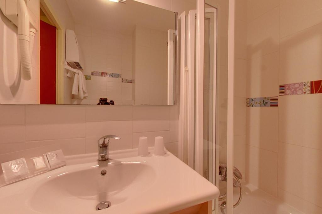Double Room,64866577:JPEG