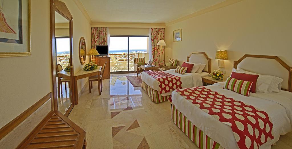 Quarto Clássico com Vista Mar