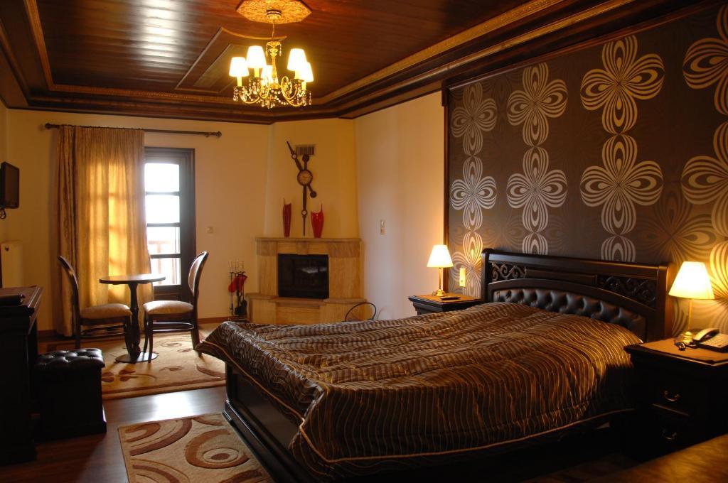 Triple Room,65398279:JPEG
