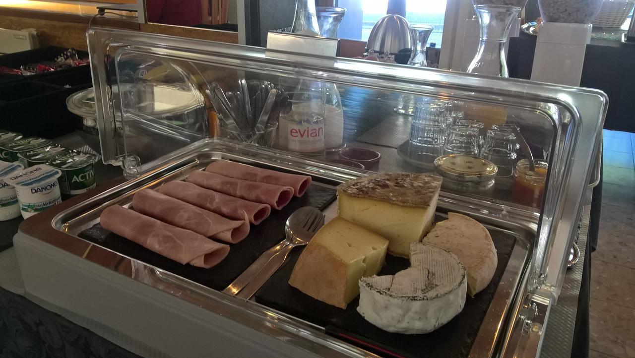 Triple Room,660196011:JPEG