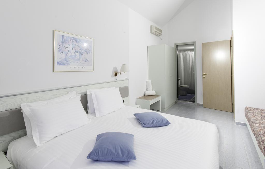 Family Apartment with Sea View
