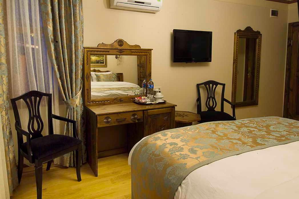 Triple Room with Bath