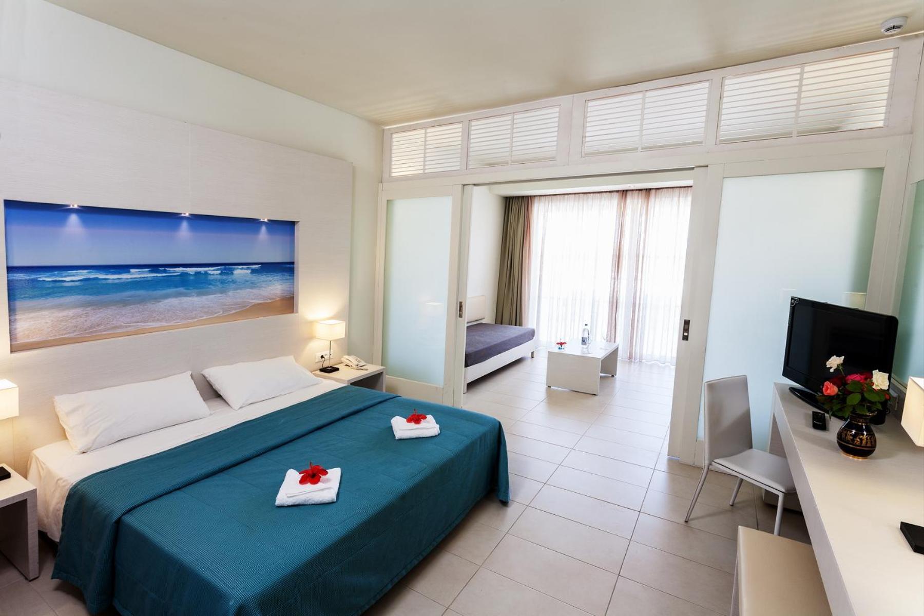 Suite with Sea View
