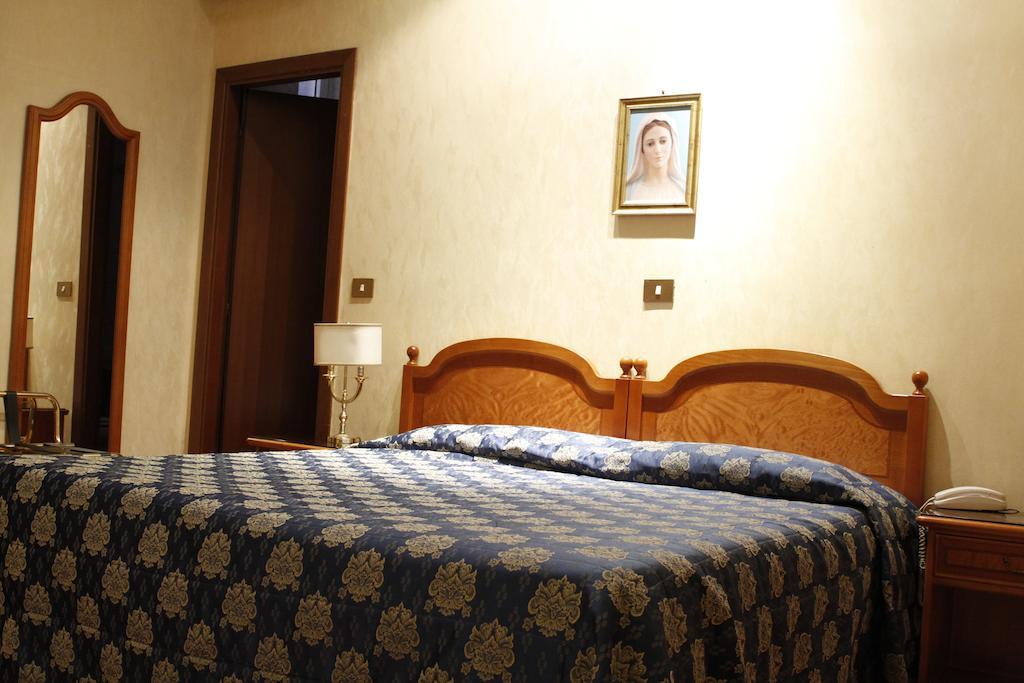 Quarto Duplo