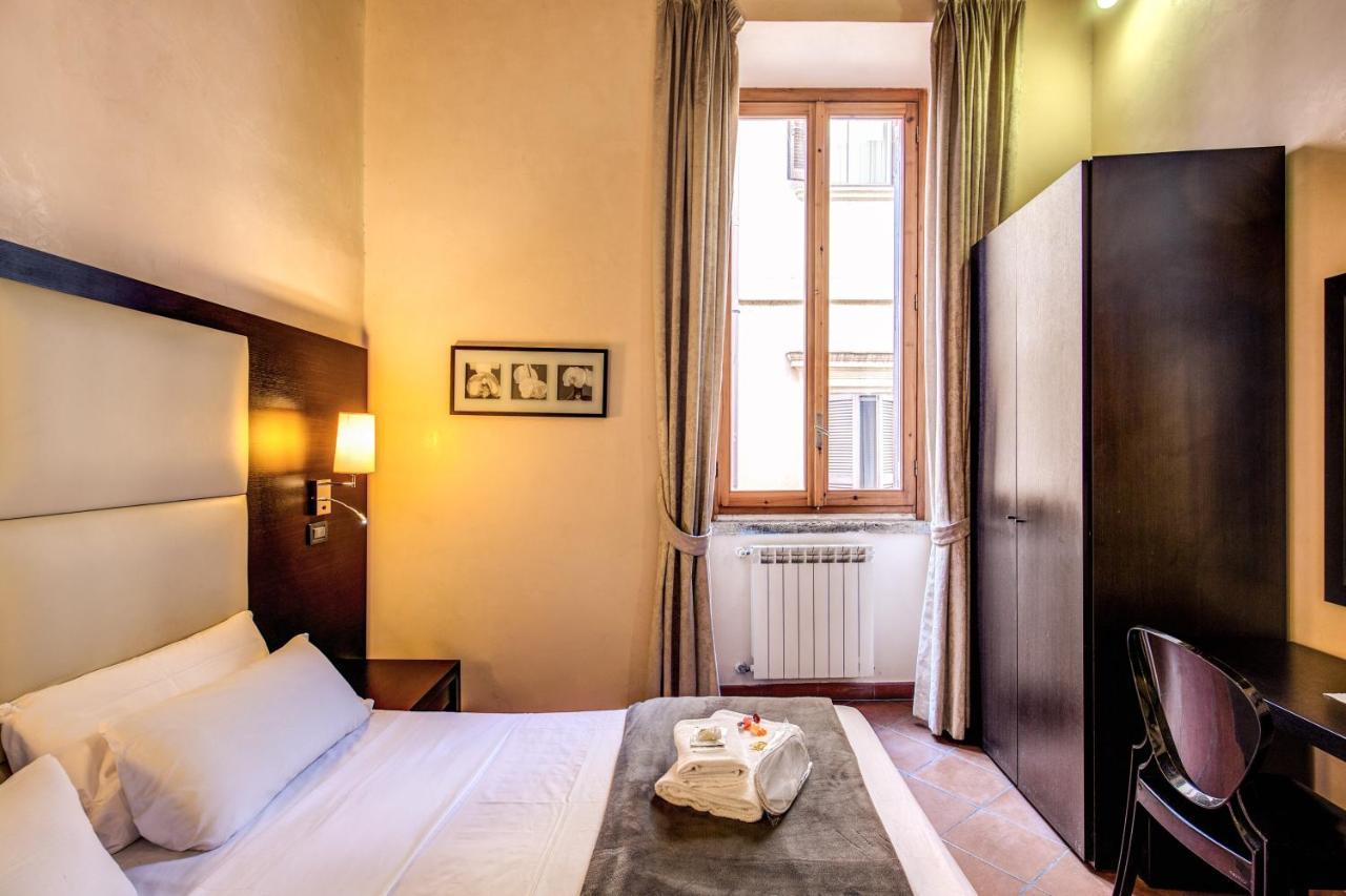 Standard Double or Twin Room,743925676:JPEG