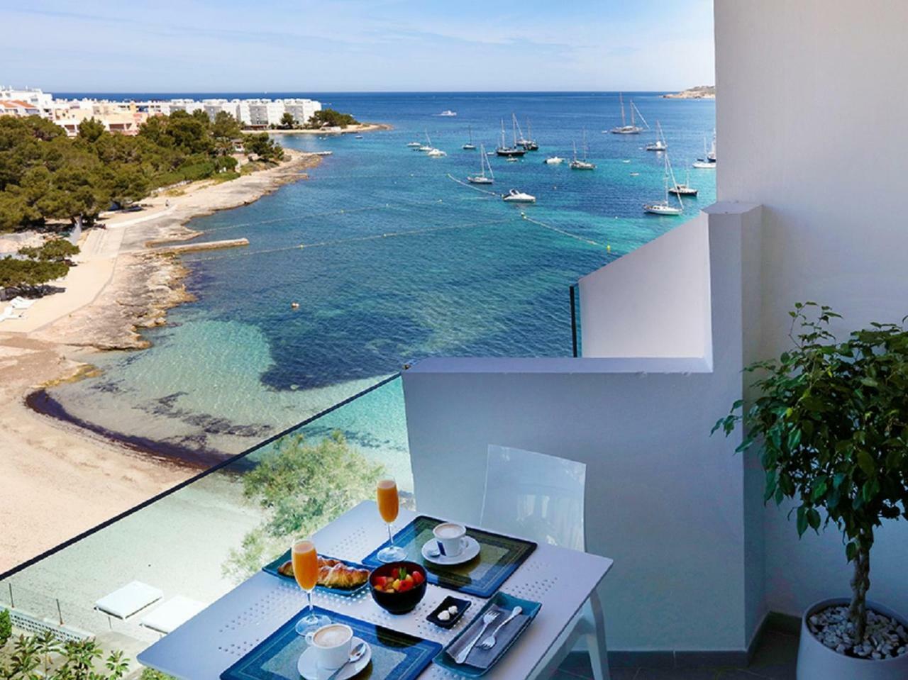 Appartement avec Vue Partielle sur Mer