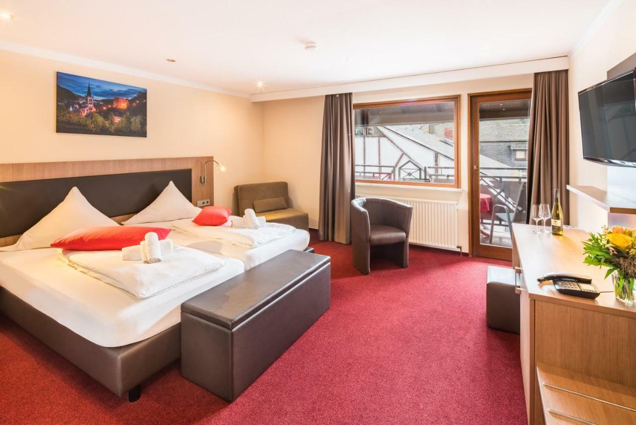 Standard Doppelzimmer mit Balkon