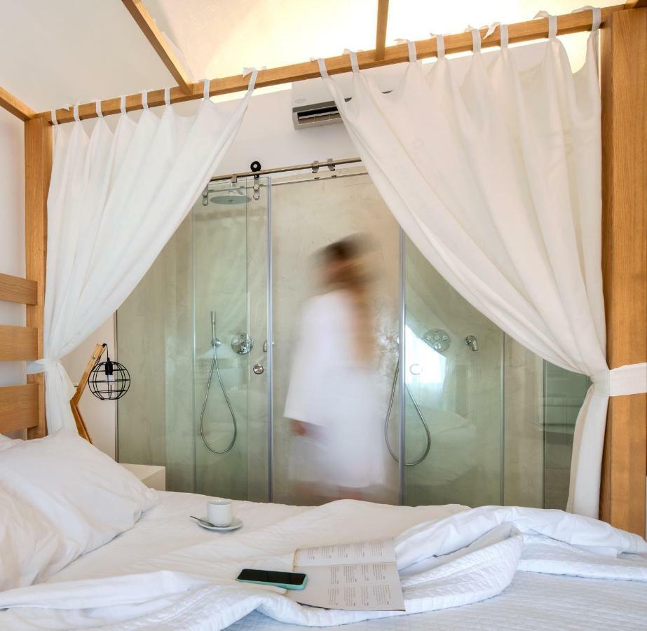 Honeymoon Superior Room,1379223716:JPEG