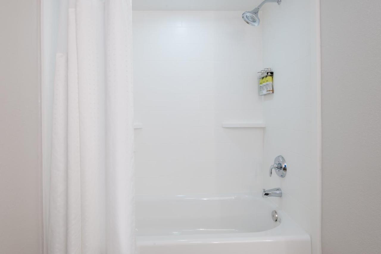Suite con cama extragrande y sofá cama - No fumadores