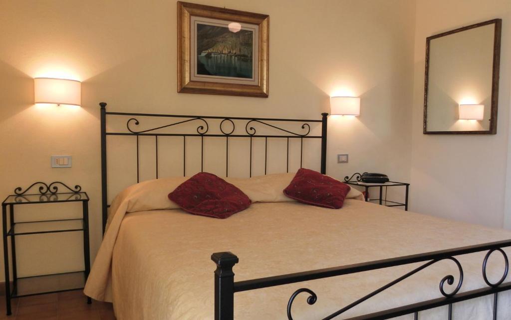 Standard Double Room,33688060:JPEG