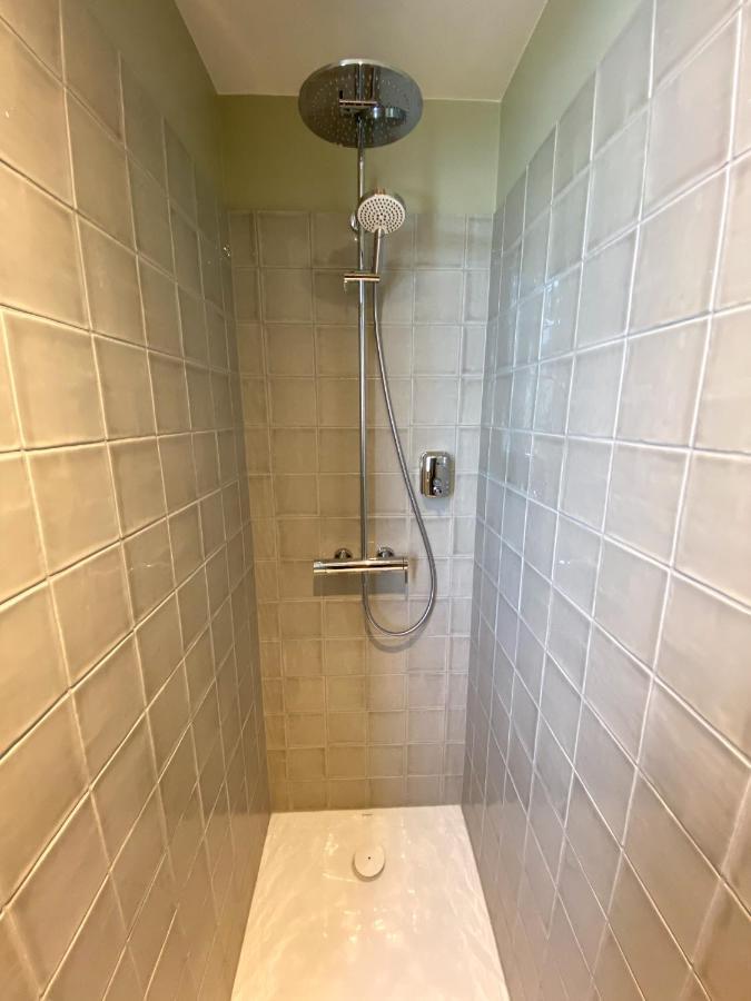 Familiekamer met Eigen Badkamer