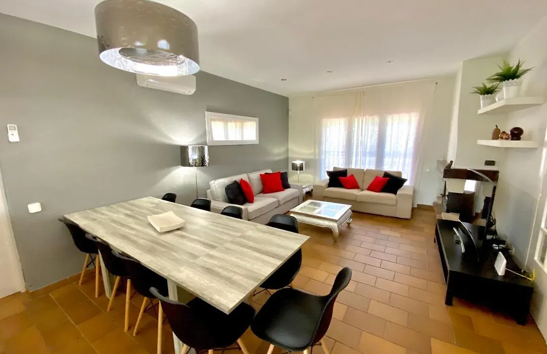 Victoria Beach Salou - Exclusive For Families-1