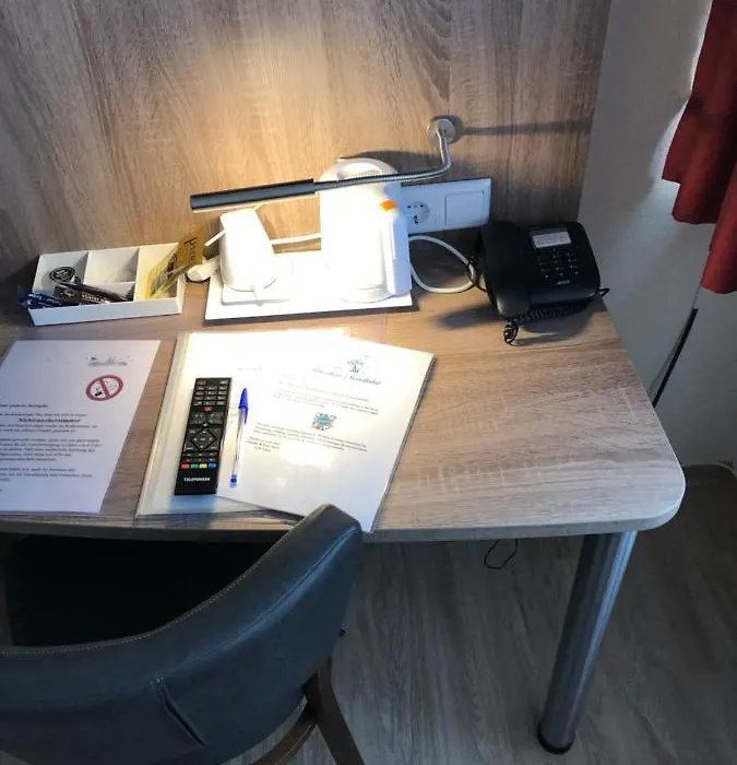 Hotel Peterchens Mondfahrt-1
